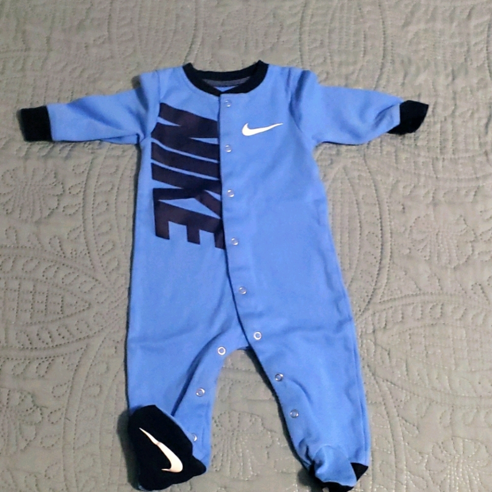 Boys Nike Sleeper 6mths